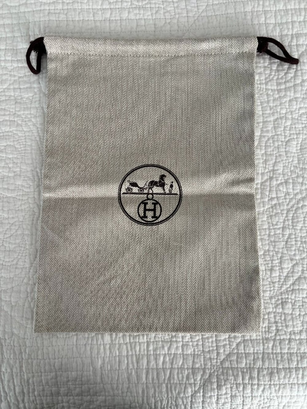Hermes dust bag: herringbone/tweed/drawstring (~12.5" x 9.0")